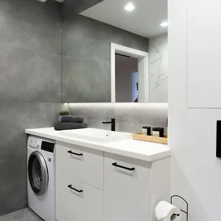 Apartament Roztocze Tomaszów Lubelski Exterior foto